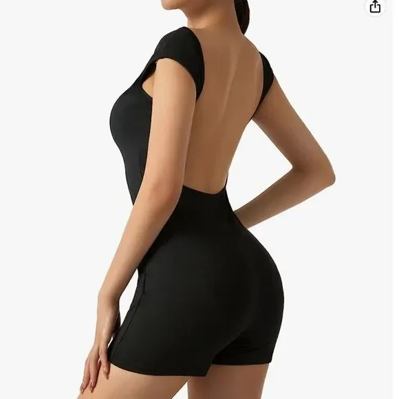 Y2K Backless Short Jumpsuit - Picture 3 of 4